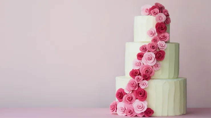 49 ideas de pastel de bodas que puedes tomar como inspiración: desde sencillos hasta muy elaborados