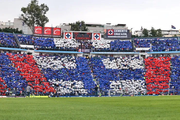 Afición de Cruz Azul en el Estadio Ciudad de los Deportes