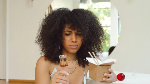 alimentos que dañan el cabello.jpg