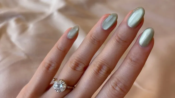 uñas ojo de gato minimalistas