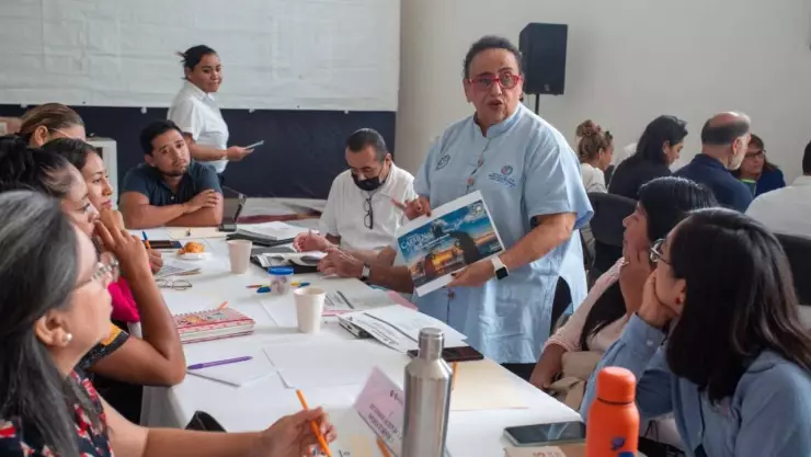 Realizan foro de consulta para reforzar el desarrollo turístico de Solidaridad