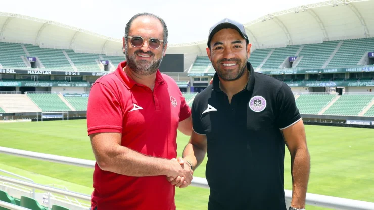 Marco Fabián reueva con el Mazatlán.jpg