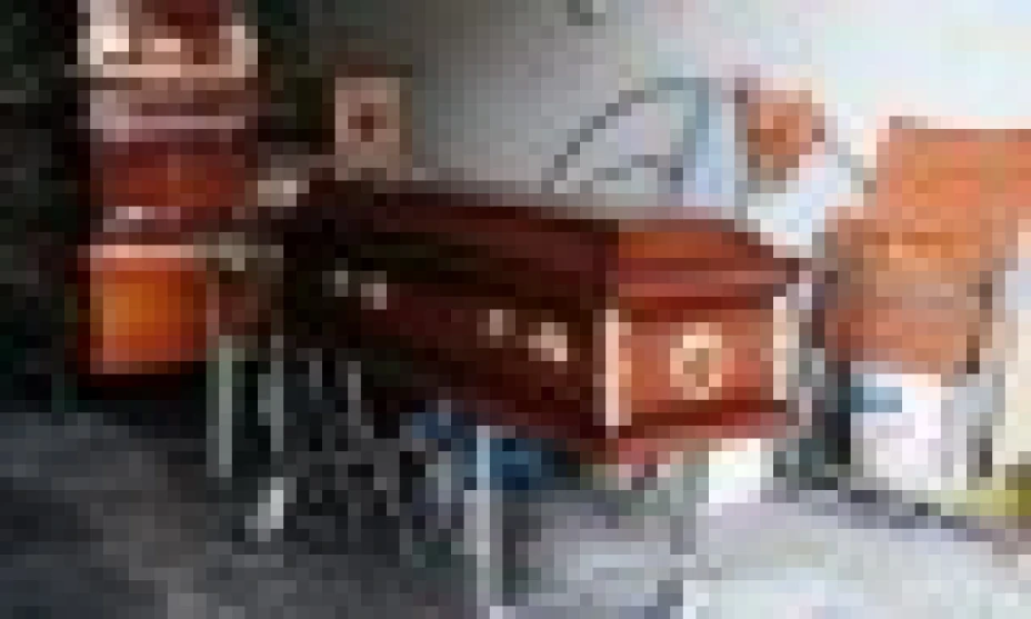 De las 2,900 funerarias en el país, sólo 1 de cada 5 cubre con los requisitos de manejo de cuerpos e instalaciones que demanda la Secretaría de Salud