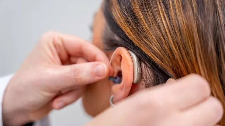 Jóvenes podrían sufrir graves daños en el oído