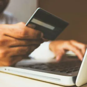 Estafas en México: Aumentan los fraudes en temporada navideña 2025; cómo protegerse
