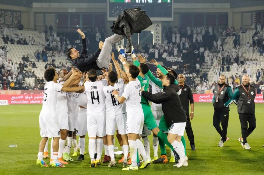 Actualmente, es estratega del Al-Sadd en Catar. En su palmarés, tiene dos títulos con este equipo.