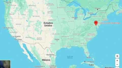 En una toma más amplia, esta es la ubicación del puente Francis Scott Key de Baltimore.