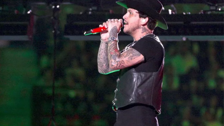 La marca “Christian Nodal” ya tiene dueño y NO es el cantante