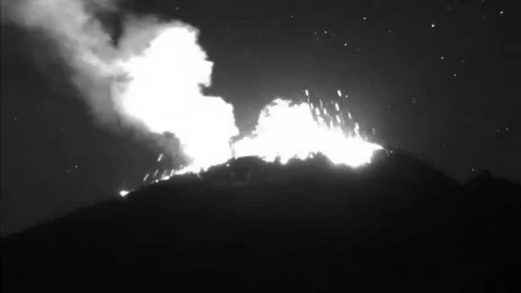 volcán popocatépetl 27 abril 2023