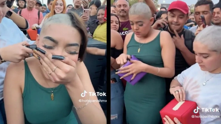 mujeres se rapan en reto