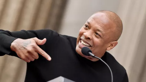 El rapero Dr. Dre es hospitalizado por un aneurisma cerebral
