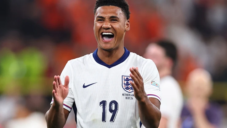 Ollie Watkins.jpg