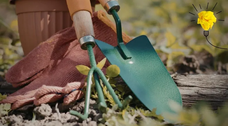 3 ideas creativas para reciclar herramientas de jardinería viejas, según la IA.jpg
