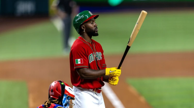Randy Arozarena con la selección mexicana de beisbol