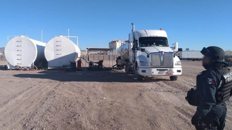 Decomisan 800 mil litros de combustible al huachicoleros en Chihuahua