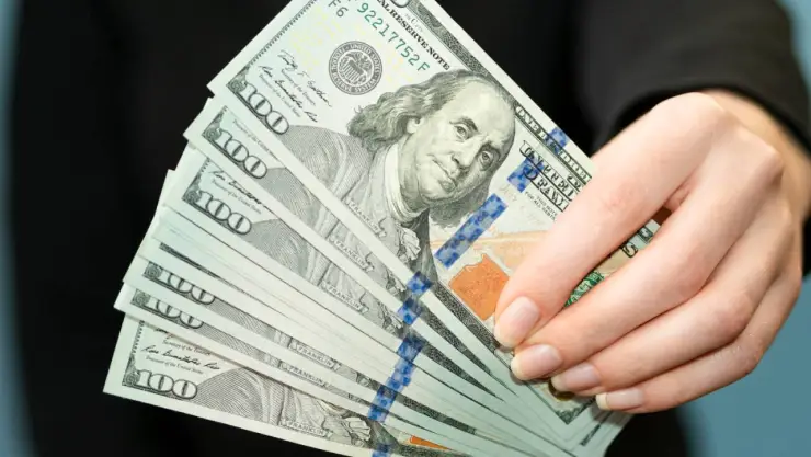 dólar
