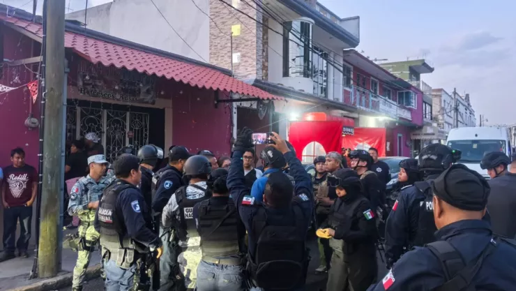 Presuntos ladrones se salvan de ser linchados en Tianguismanalco, Puebla