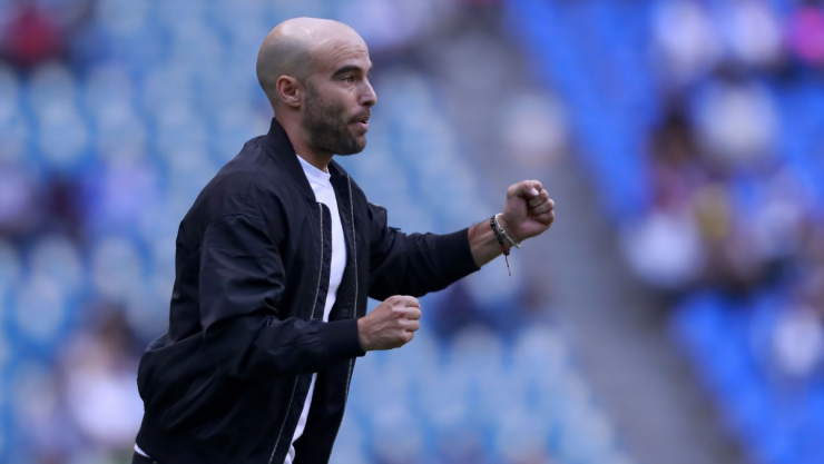 Eduardo Arce, técnico del Puebla