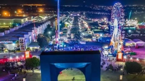 ¿Quiénes pueden obtener descuento en transporte público hacia la Feria de Querétaro?