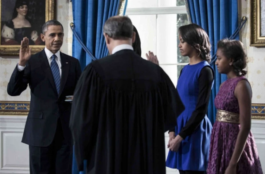 Obama rinde protesta como presidente