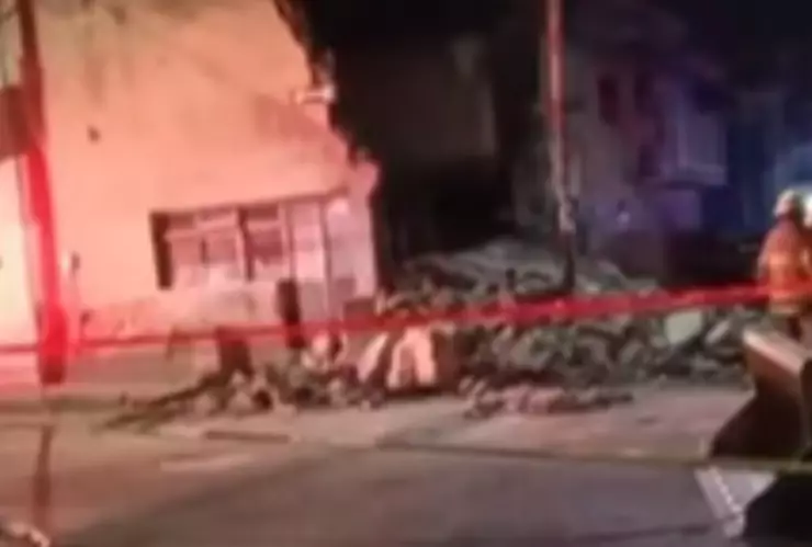 Mueren joven y su perrito tras desplomarse su casa la noche del miércoles