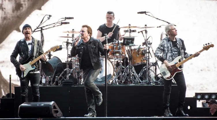 U2 abre un cuarto concierto en la Ciudad de México