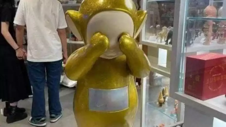 ¡Salió caro! Niño rompe juguete valuado en 80 mil pesos