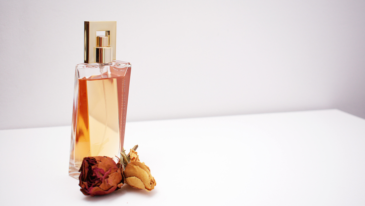 PERFUME_PEXELS_DIANA