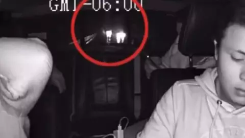 Sujetos armados asaltan en la autopista México-Puebla; video