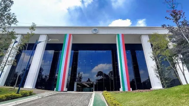  Gertz Manero deja la FGR 