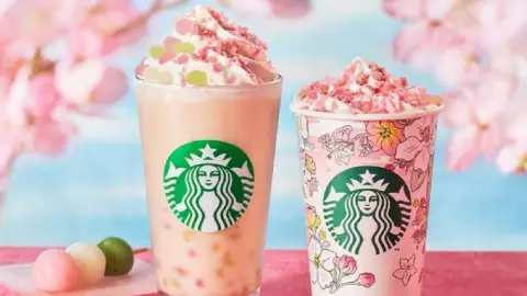 Así es la colección Cherry Blossom de Starbucks