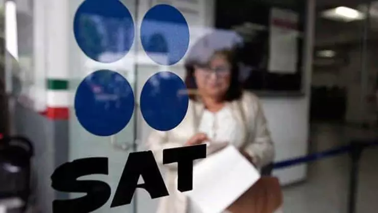 Salario de un empleado del SAT 2023