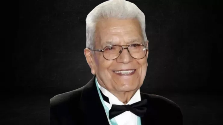 Rigoberto Alfaro, compositor, arreglista y cantante mexicano