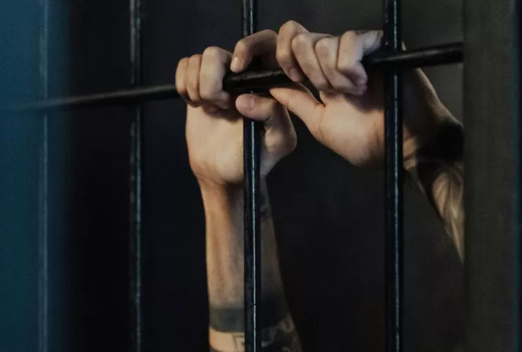 Detienen a reclutadores de grupo delictivo en la Nueva Central Camionera: “Ofrecían $30,000 mensuales por trabajos de albañilería”