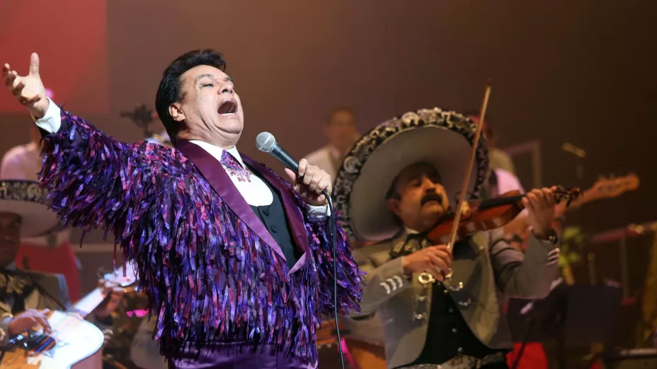 Serie Documental de Juan Gabriel.jpg