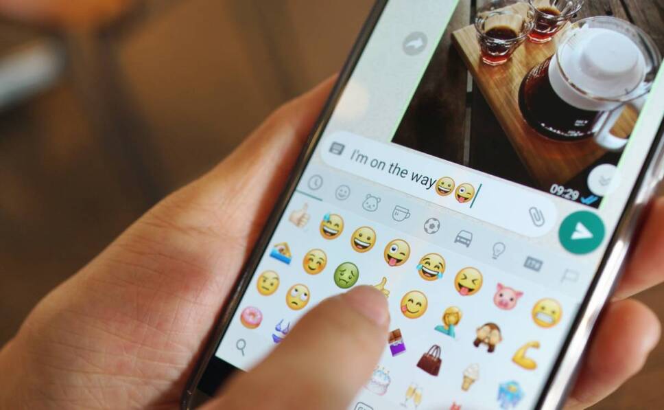 ¿Cómo evitar que se guarden las fotos en Whastapp