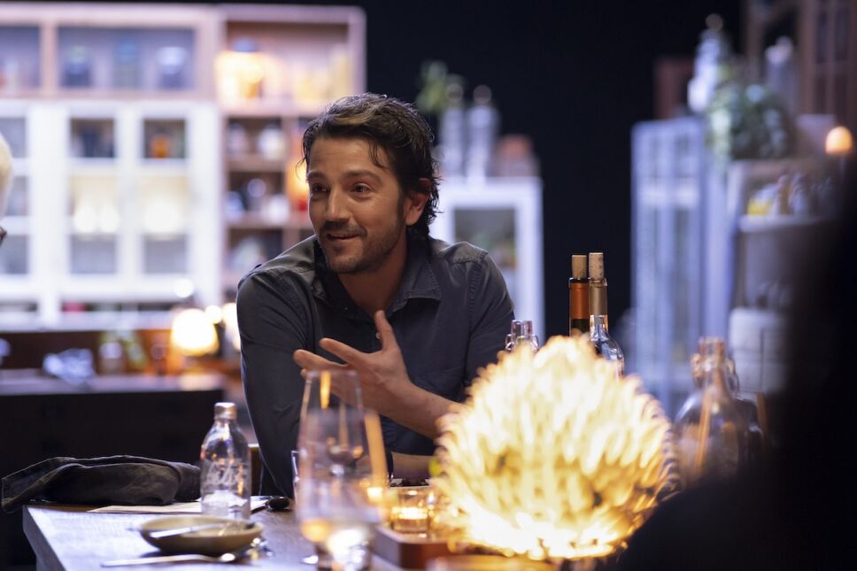 Diego Luna en Pan y Circo