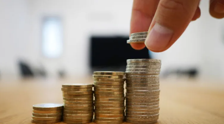 Así puedes atraer dinero, según tu signo del zodiaco