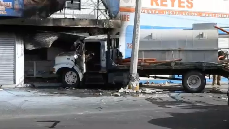 Accidente en Aguascalientes ¿Qué está pasando en Avenida Aguascalientes poniente hoy 12 de enero y porqué hay tanto tráfico