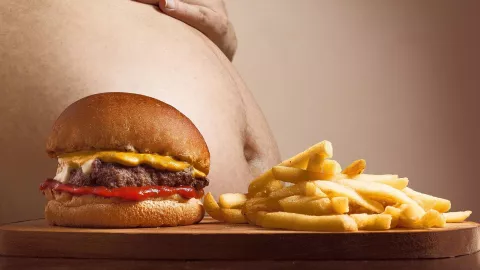 ¿Cómo La obesidad infantil también afecta el envejecimiento