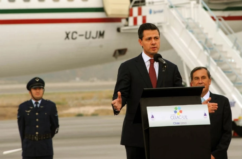 Peña Nieto a su llegada a Chile