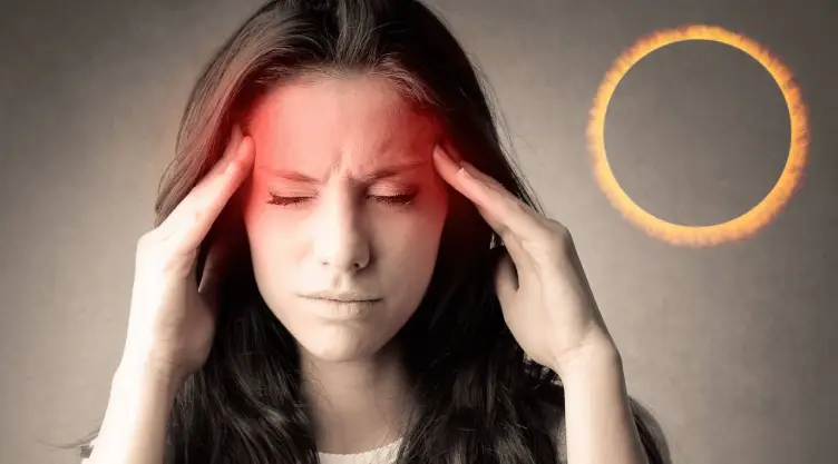 ¿Por qué me duele la cabeza después de ver el Eclipse Solar?