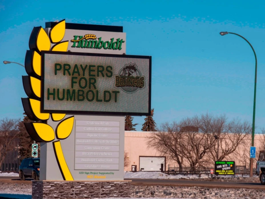 Mensaje de solidaridad para el equipo juvenil de hockey Humboldt Broncos