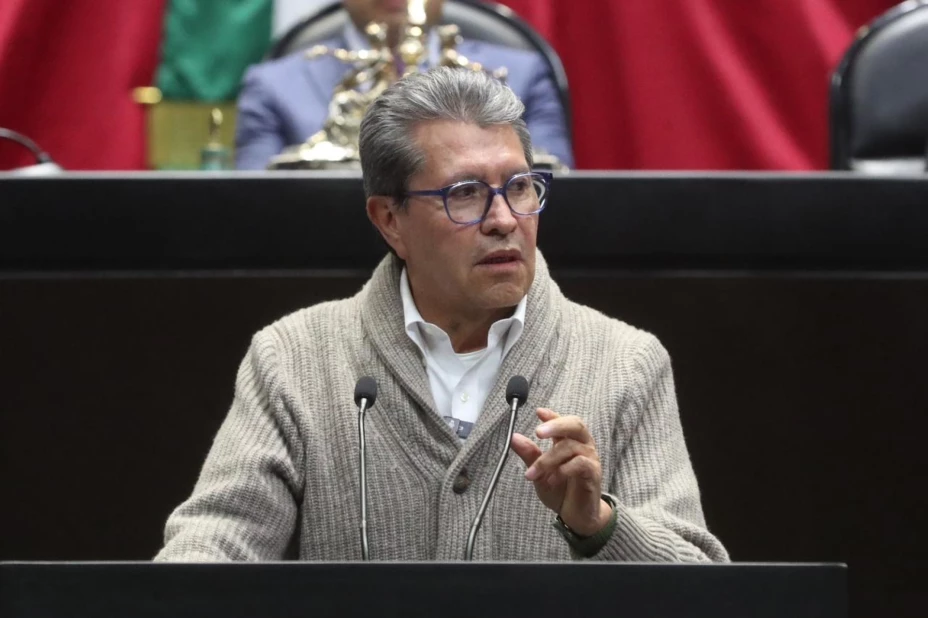 Al cierre del periodo extraordinario, Monreal llama a diputados a discutir con respeto.jpg