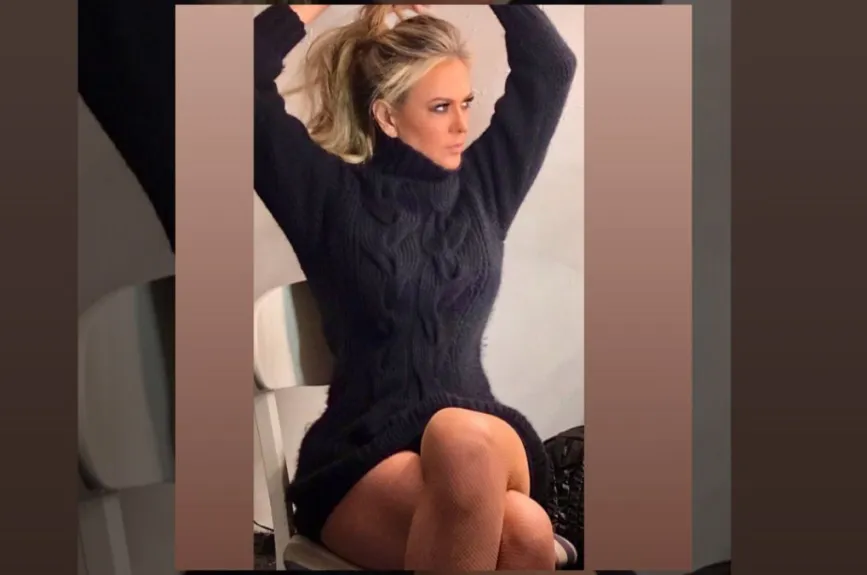 Rebecca pose.jpg