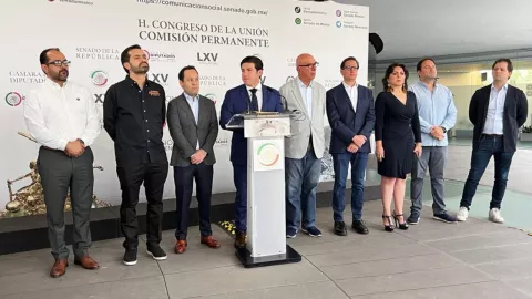 Samuel Garc&iacute;a pide remoci&oacute;n del fiscal de Nuevo Le&oacute;n al Senado