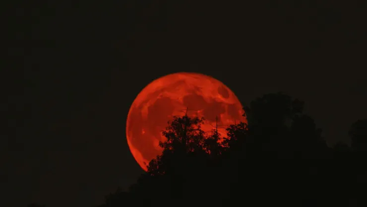 Luna de Sangre 2025 ¿Cuándo será el eclipse lunar y cómo ver el evento astronómico desde Aguascalientes