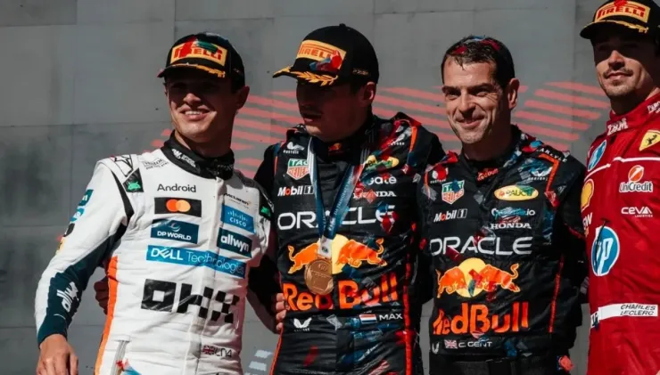 Lando Norris y Max Verstappen