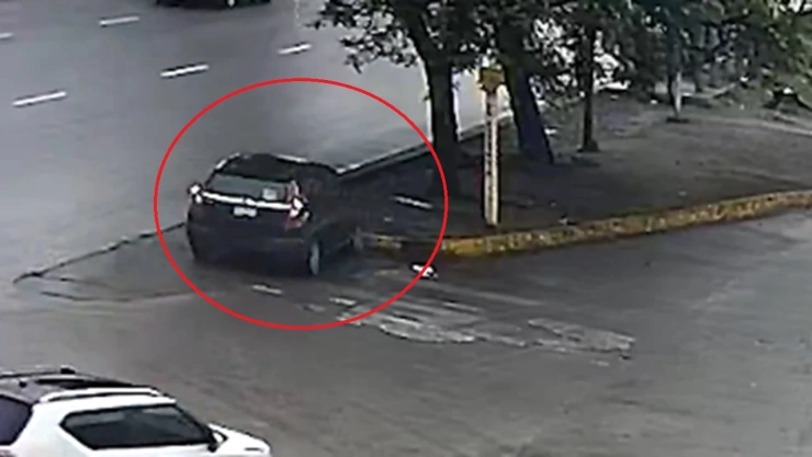 APARATOSO CHOQUE en la Calzada Ignacio Zaragoza