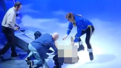 VIDEO_ Patinadora de Disney on Ice sufre convulsión tras fuerte caída en pleno show
